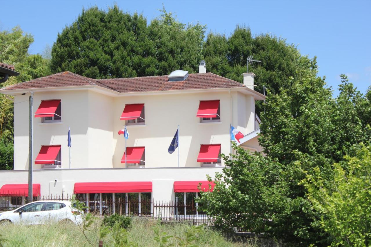 Hotel Du Lac D'Arjuzanx Exteriör bild