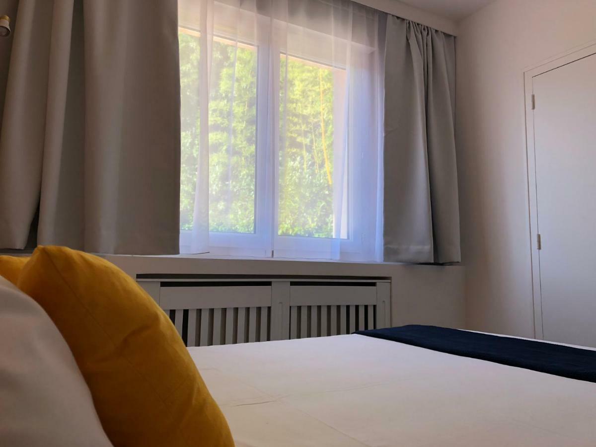 Hotel Du Lac D'Arjuzanx Exteriör bild
